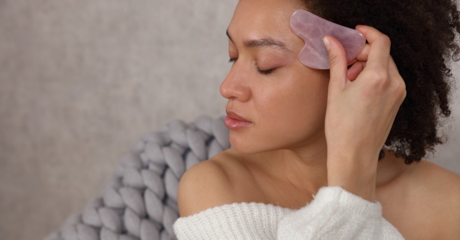 Facial Yoga Osmosis Rose Quartz Roller and Gua Sha